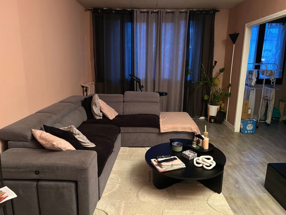 Lejlighed i La Courneuve, Seine-Saint-Denis - foto 1