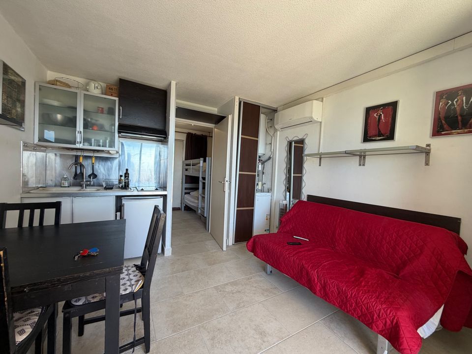 Studio in Cannes, Alpes-Maritimes - photo 3