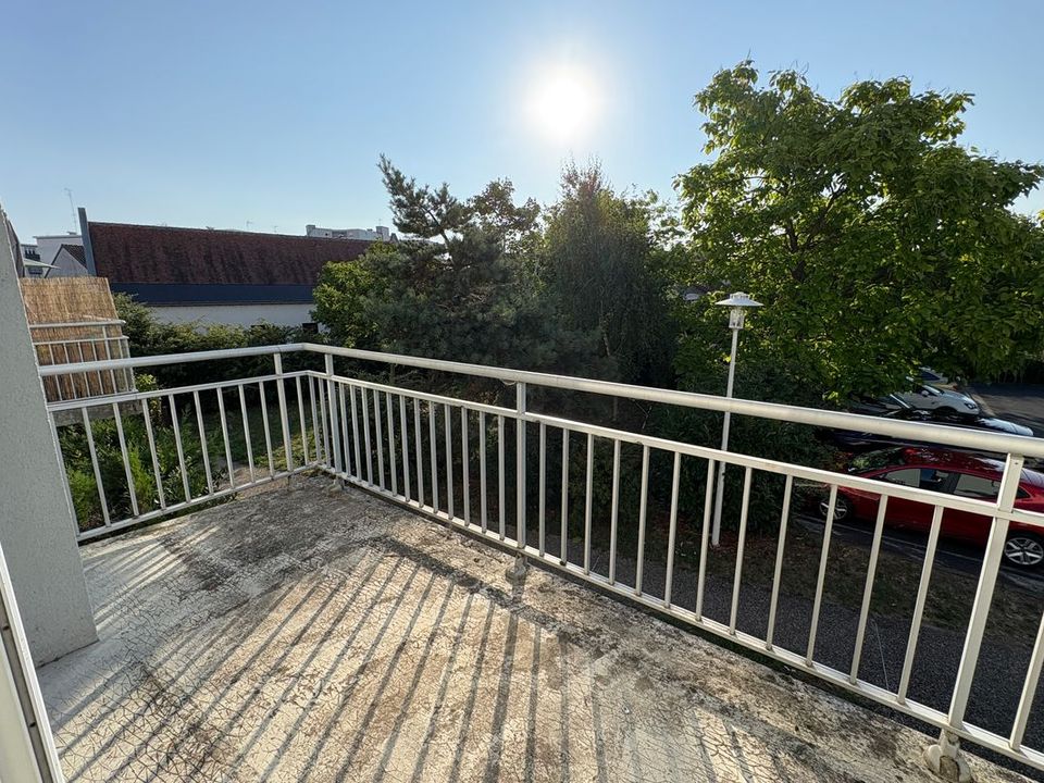 Apartamento em Saint-Pierre-des-Corps, Indre-et-Loire - foto 2