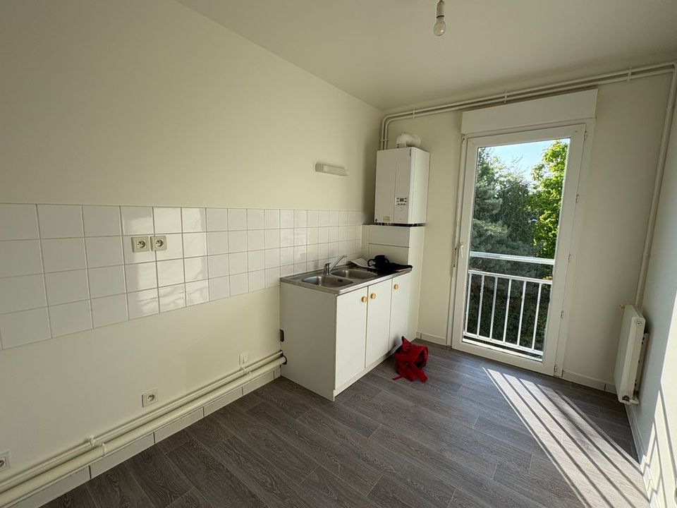 Apartamento em Saint-Pierre-des-Corps, Indre-et-Loire - foto 3