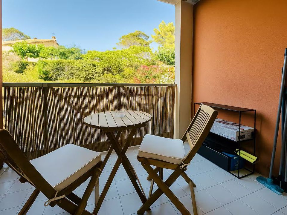 Studio in Saint-Raphaël, Var - photo 5