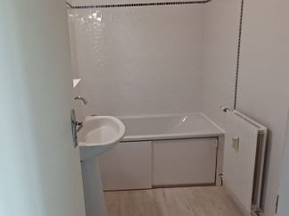 Studio in Loos, Nord - photo 2