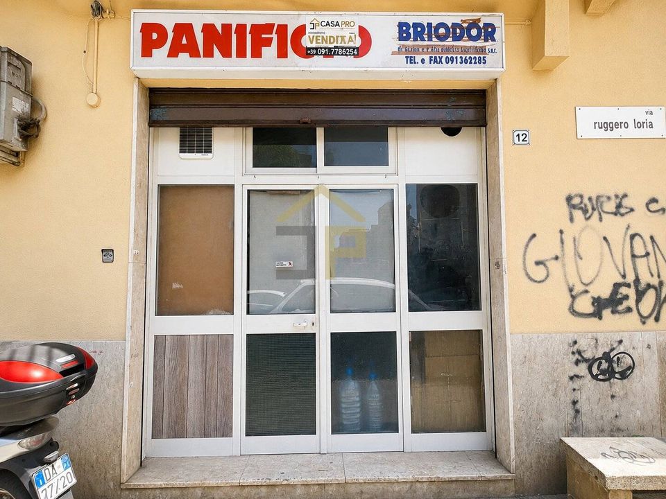 Erhvervsejendom i Palermo, Palermo - foto 1