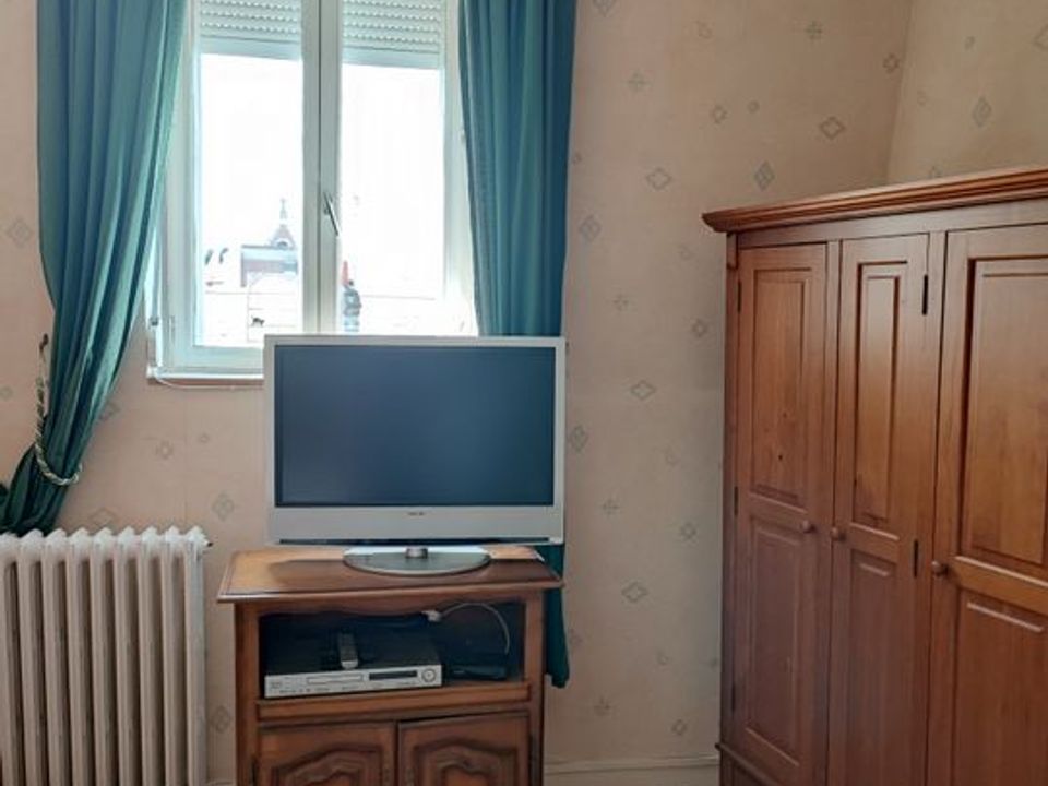 Estudi a Saint-Quentin, Aisne - foto 2