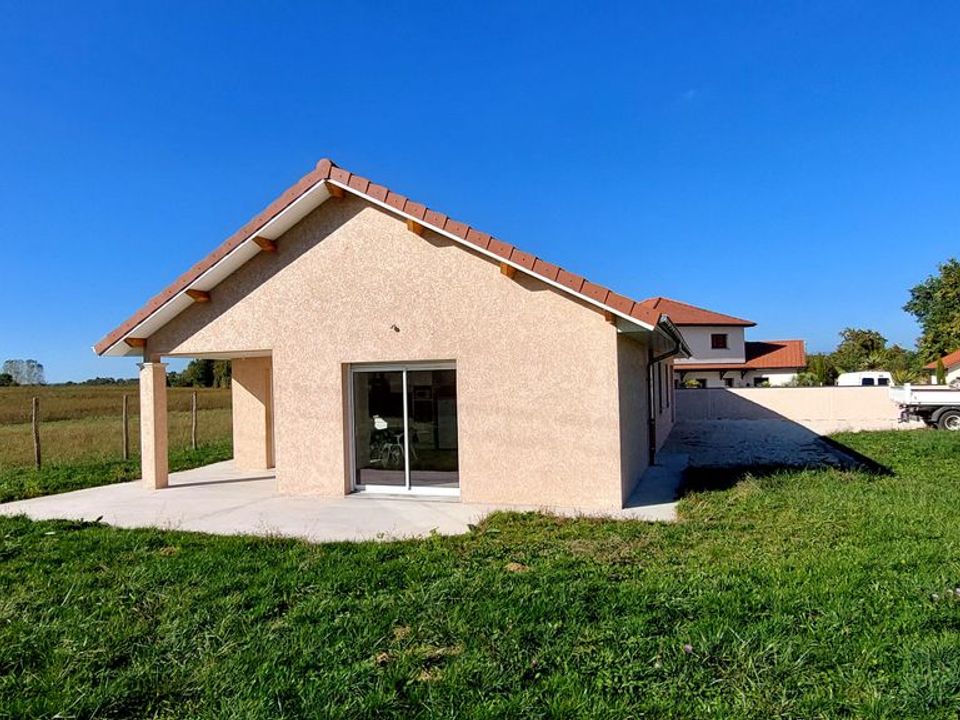 Villa i Saint-Didier-de-la-Tour, Isere - foto 1