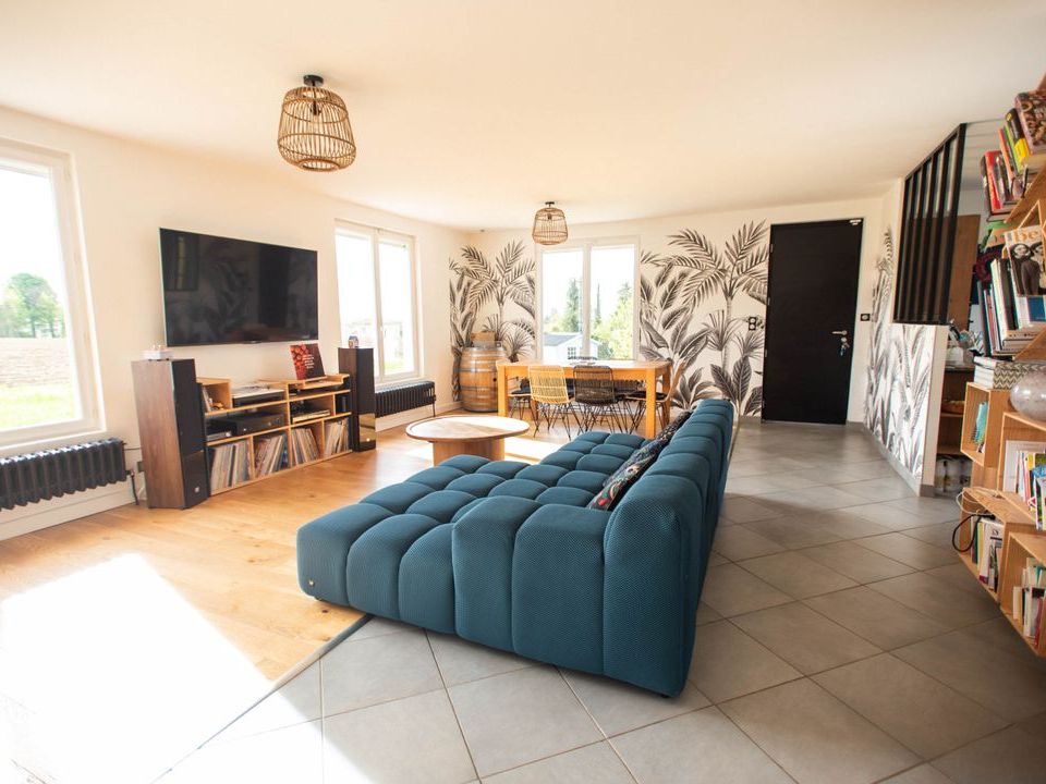 Villa in Villieu-Loyes-Mollon, Ain - photo 2
