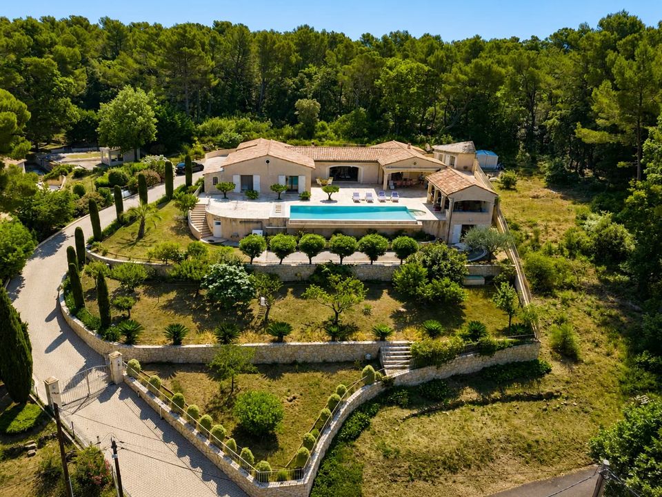 Villa em Cabris, Alpes-Maritimes - foto 1