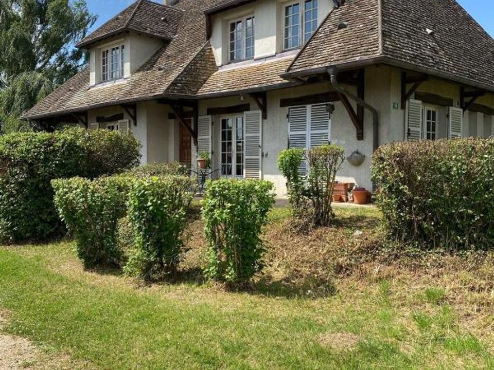 Villa en Replonges, Ain - foto 1