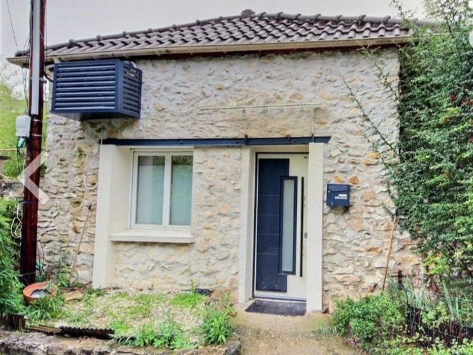 Villa i Noisy-le-Grand, Seine-Saint-Denis - foto 1
