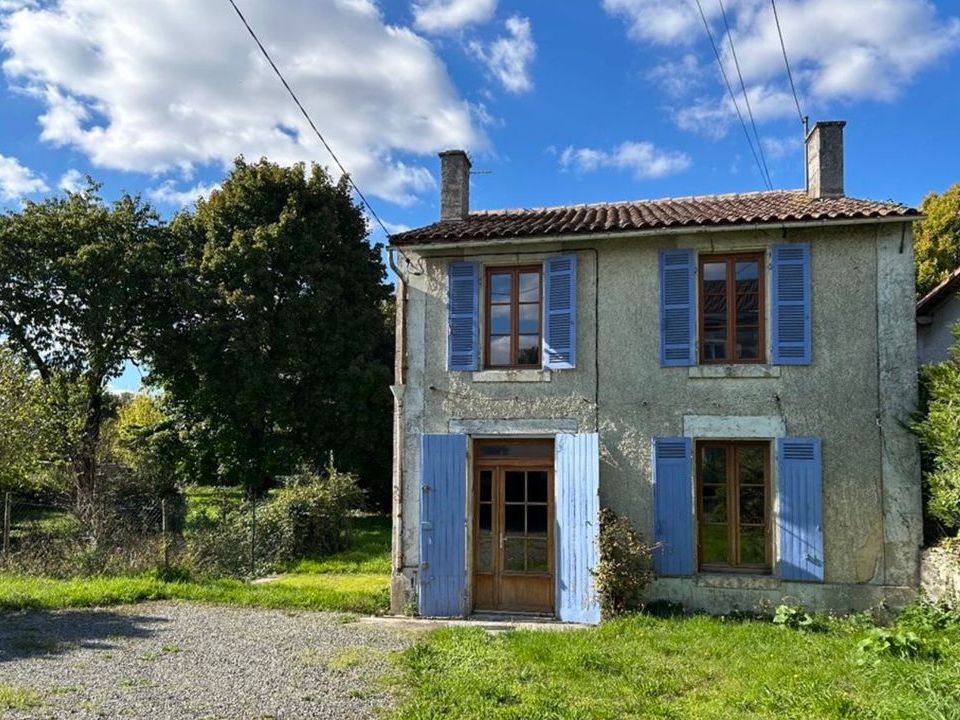 Villa in Aulnay, Charente-Maritime - photo 1
