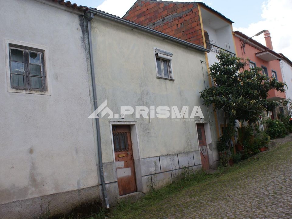 Rækkehus i Fundao, Castelo Branco - foto 1