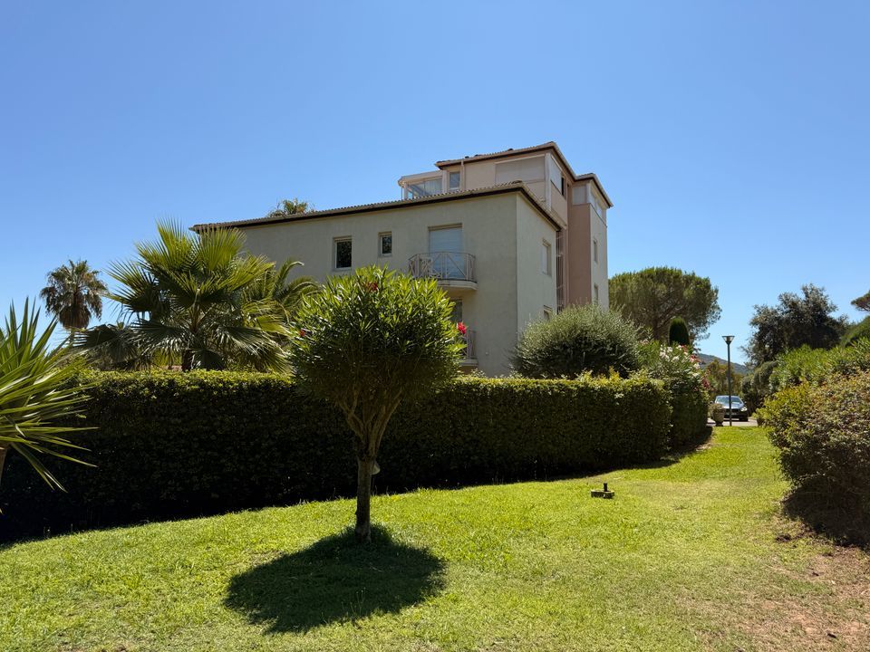 Lejlighed i Mandelieu-la-Napoule, Alpes-Maritimes - foto 2