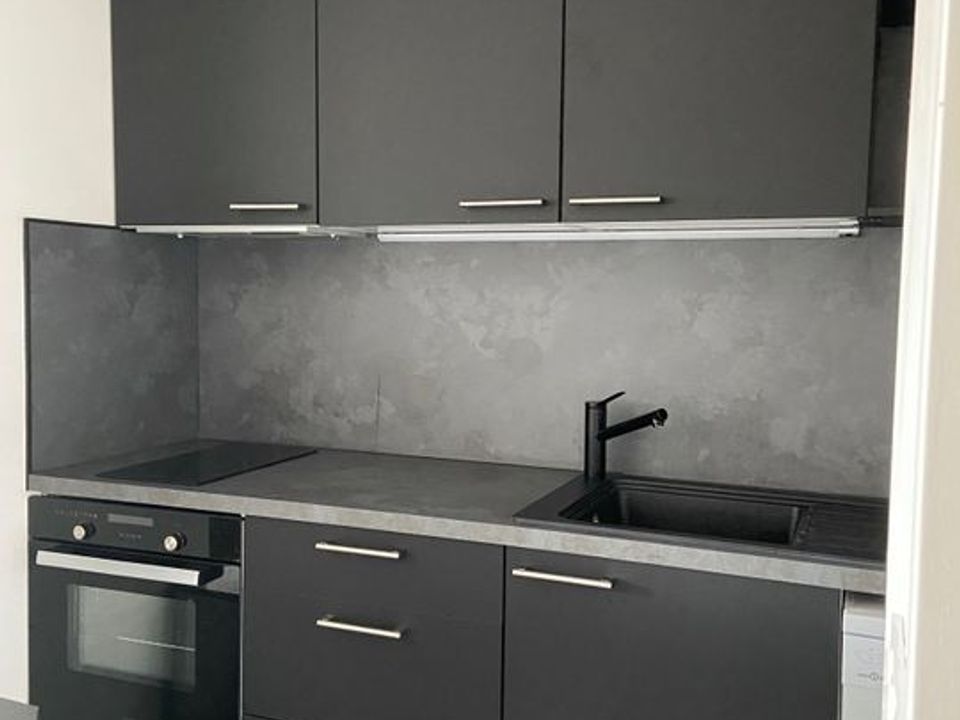 Apartment in Reims, Marne - photo 4