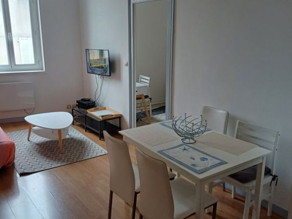 Apartment in La Rochelle, Charente-Maritime - photo 2