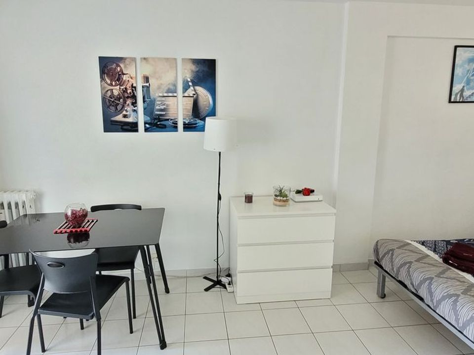 Studio in Cannes, Alpes-Maritimes - photo 3