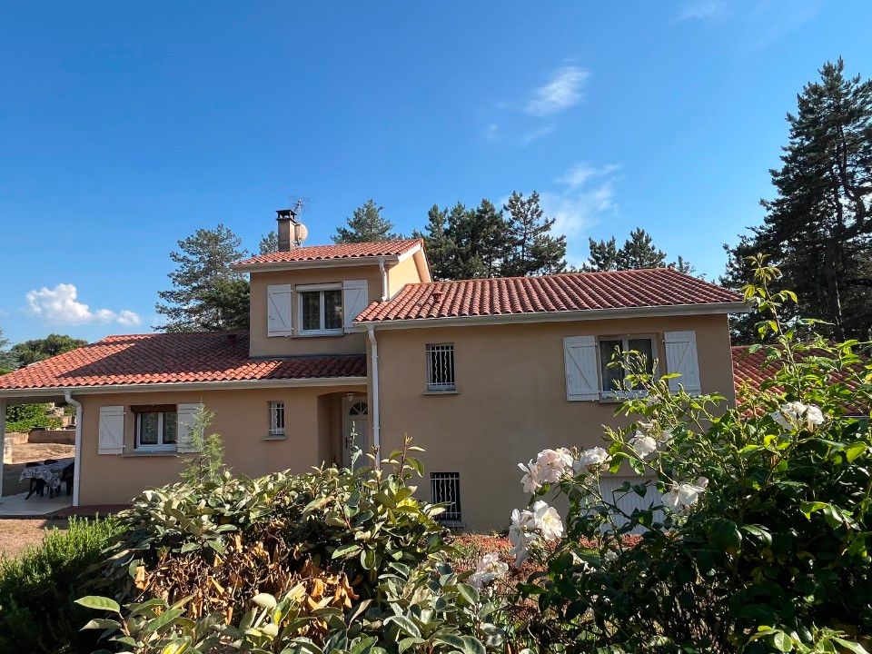 Villa in Salvizinet, Loire - foto 2