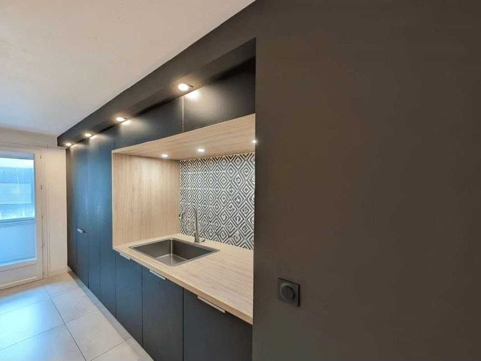 Apartment in Grenoble, Isere - photo 5