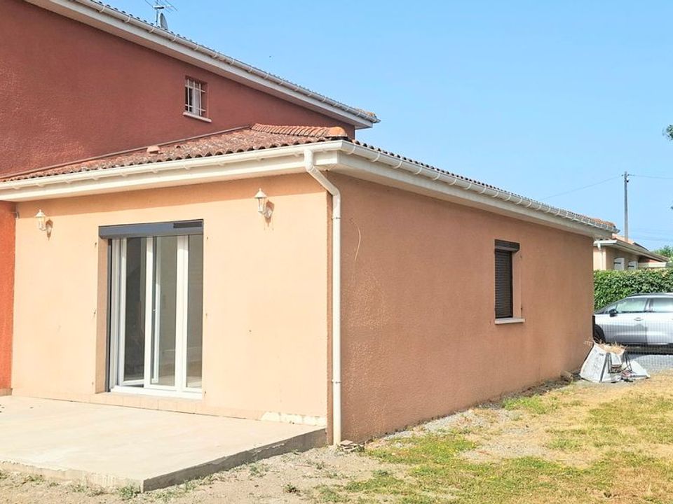 Villa i Tarbes, Hautes-Pyrenees - foto 1