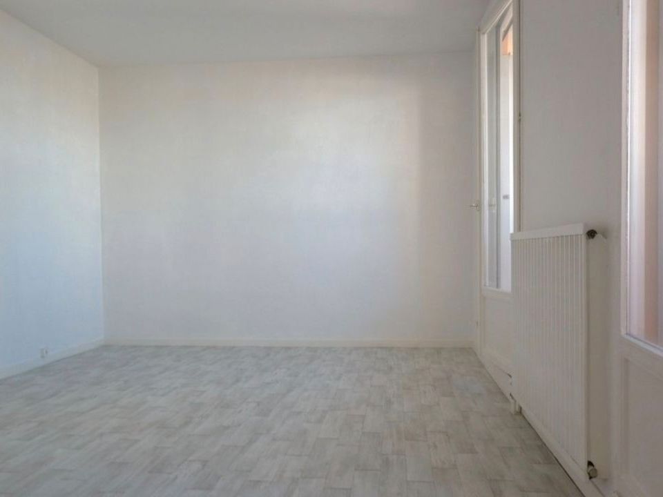Estudi a Vichy, Allier - foto 3