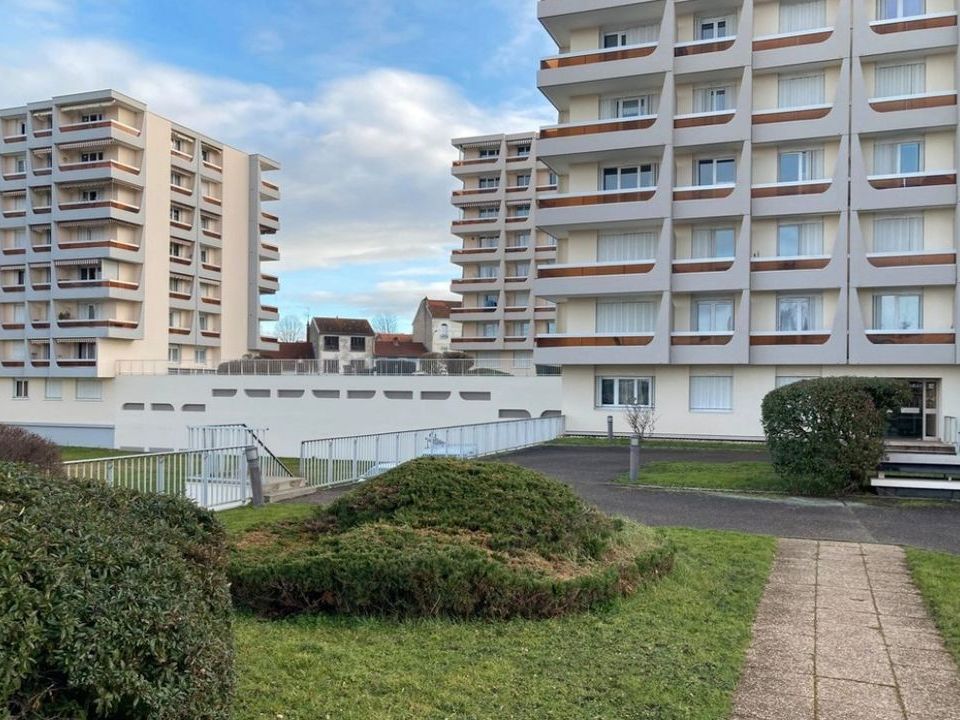 Estudi a Vichy, Allier - foto 4