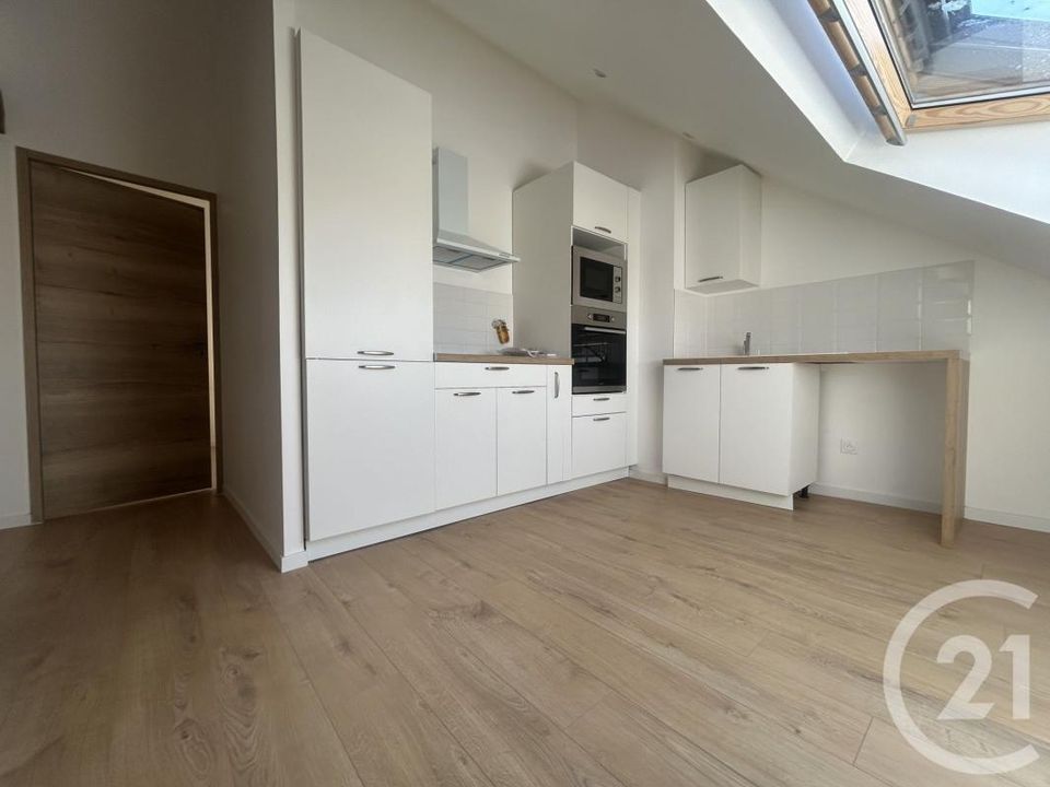 Apartamento en Creil, Oise - foto 1