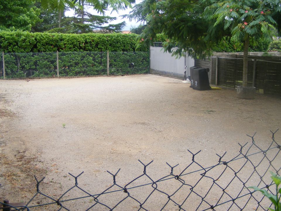 Apartment in Saïx, Tarn - photo 3