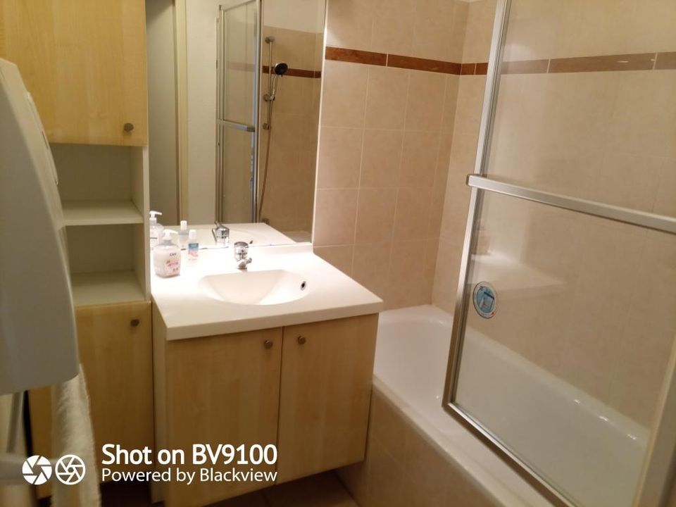 Apartment in Poitiers, Vienne - photo 3