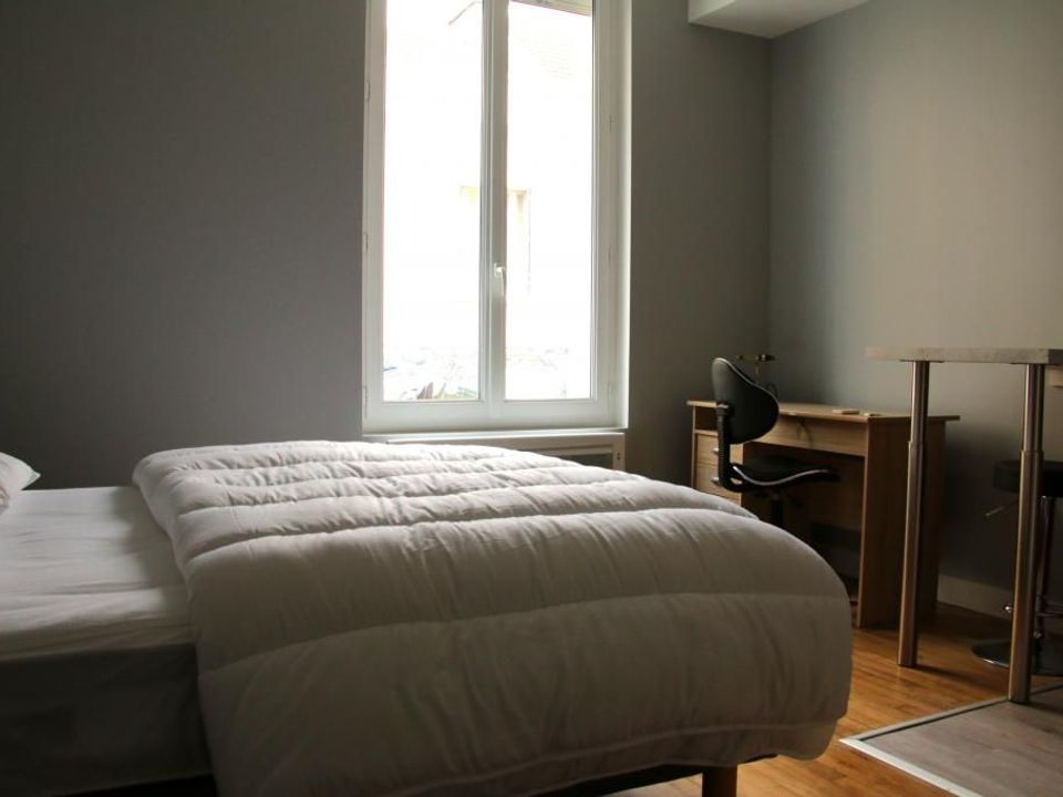 Estudi a Vichy, Allier - foto 3