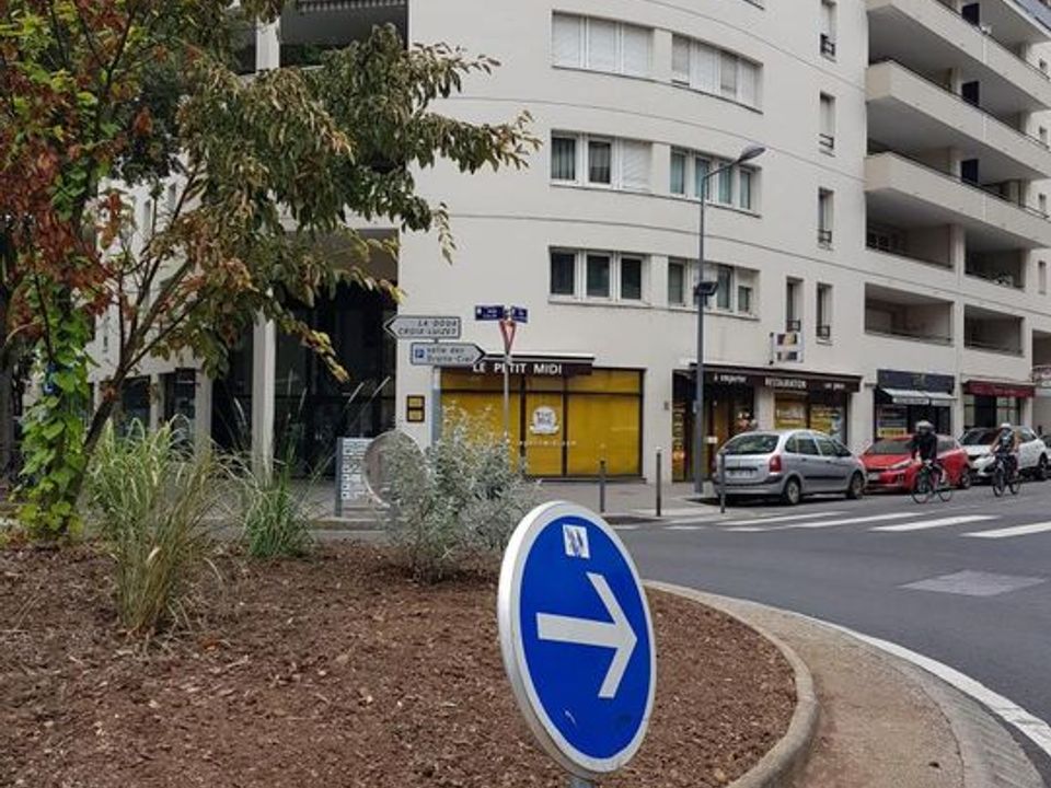 Lejlighed i Villeurbanne, Rhone - foto 1