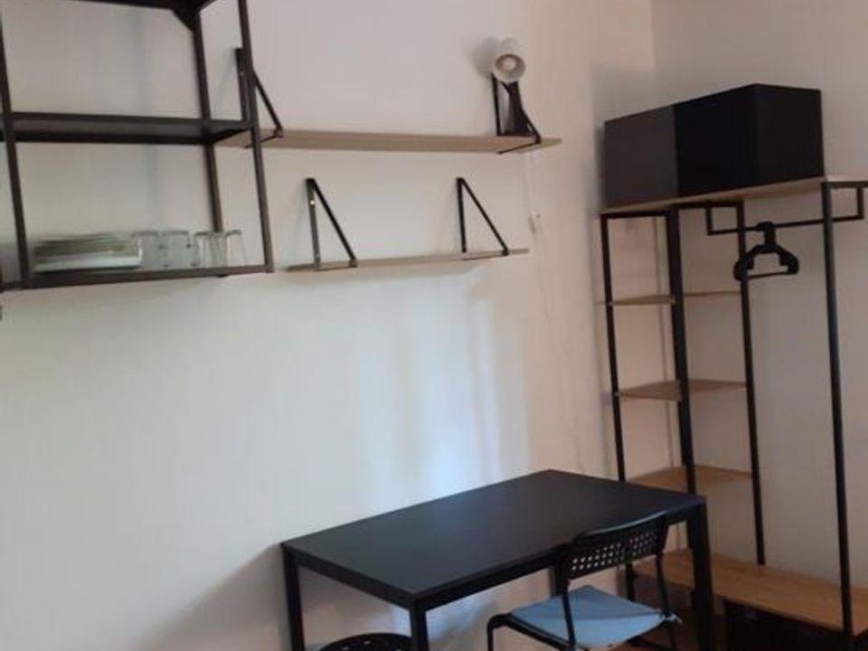 Studio in Meudon, Hauts-de-Seine - photo 3