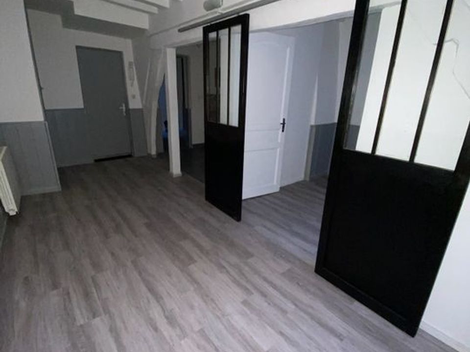 Apartment in Rouen, Seine-Maritime - photo 2