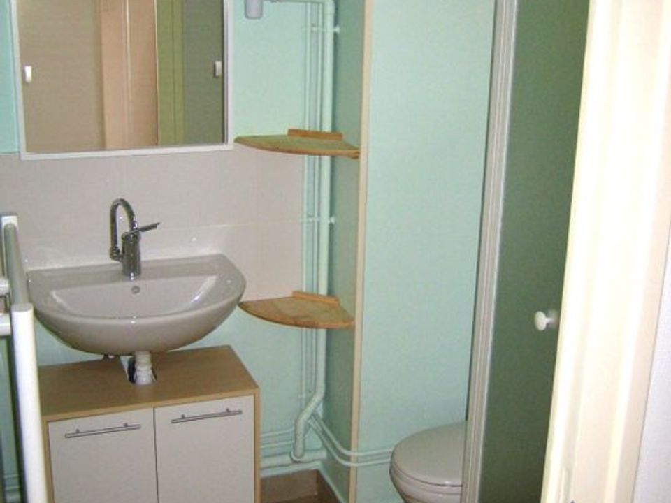 Studio in Grenoble, Isere - photo 4