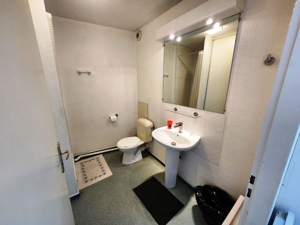 Studio in Grenoble, Isere - photo 3