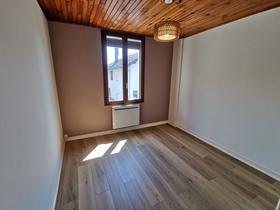 Villa in Villard-Bonnot, Isere - photo 4