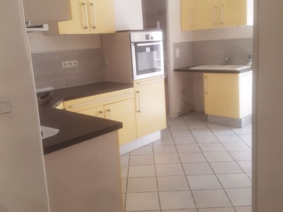 Apartment in Gap, Hautes-Alpes - photo 2