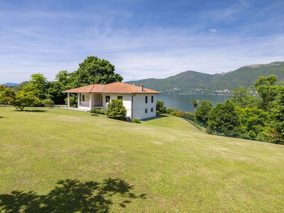 Villa i Porto Valtravaglia, Varese - foto 4