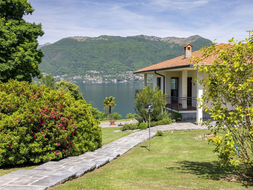 Villa i Porto Valtravaglia, Varese - foto 5