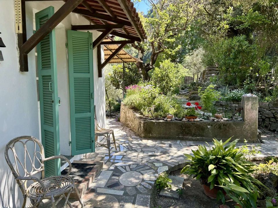 Villa en Airole, Imperia - foto 1