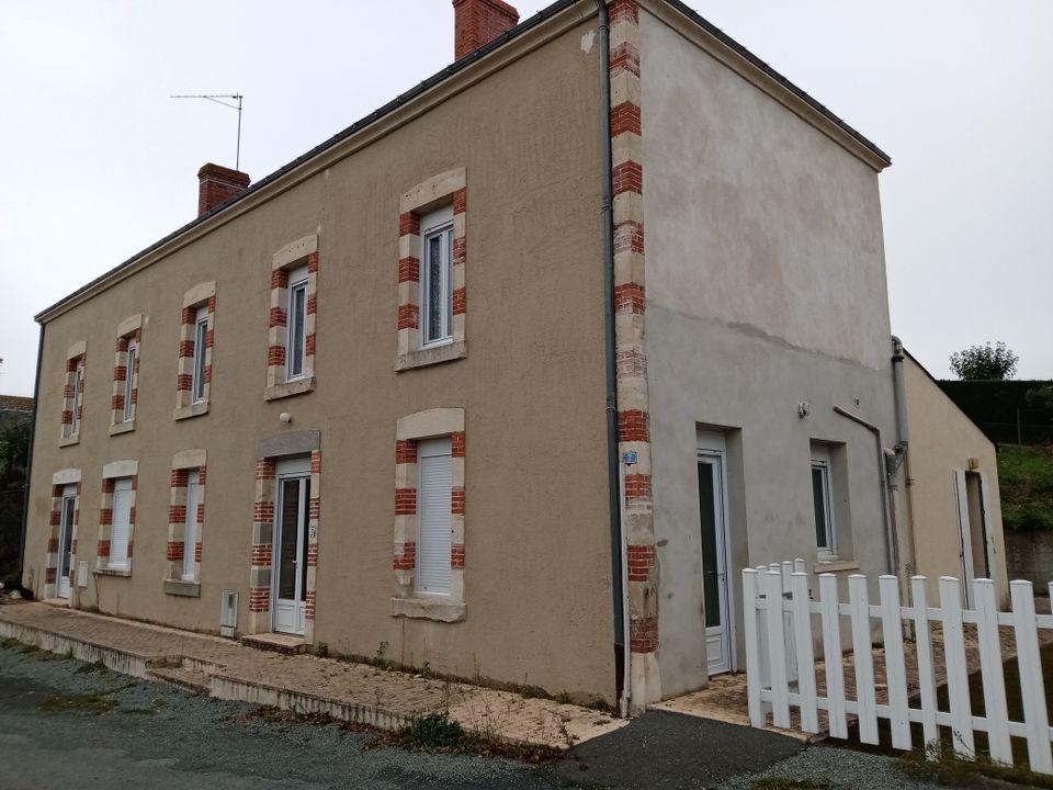 Villa in Saint-Hilaire-de-Voust, Vendee - photo 1