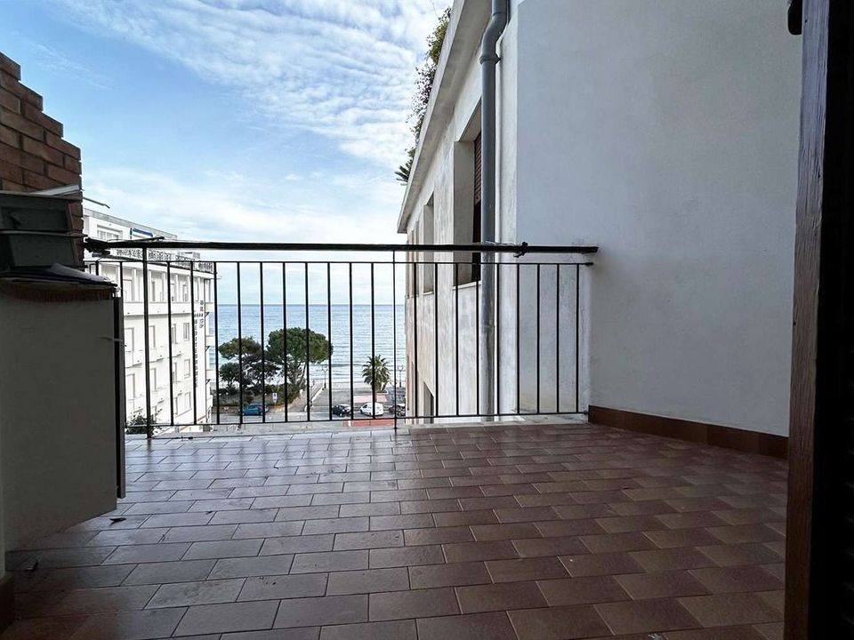 Lejlighed i Alassio, Savona - foto 2
