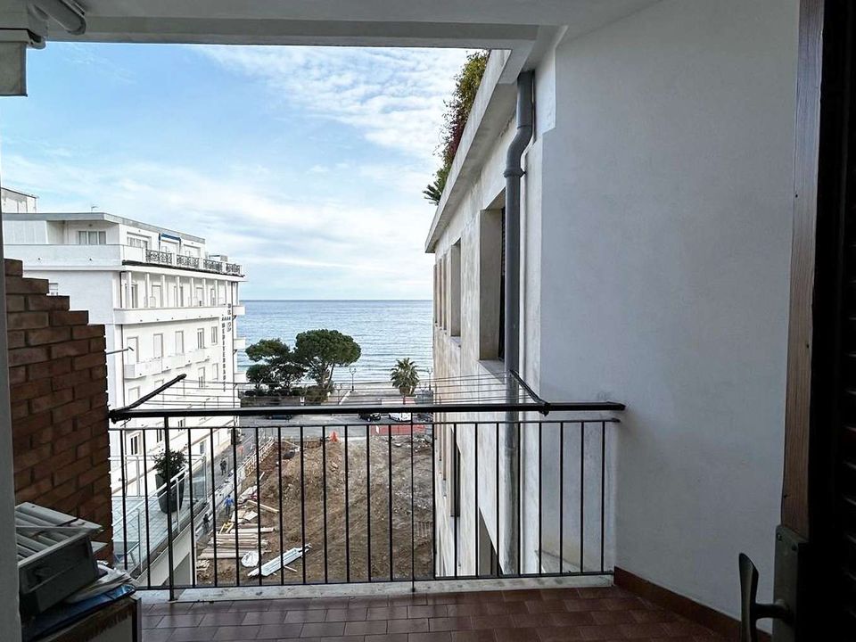 Lejlighed i Alassio, Savona - foto 3