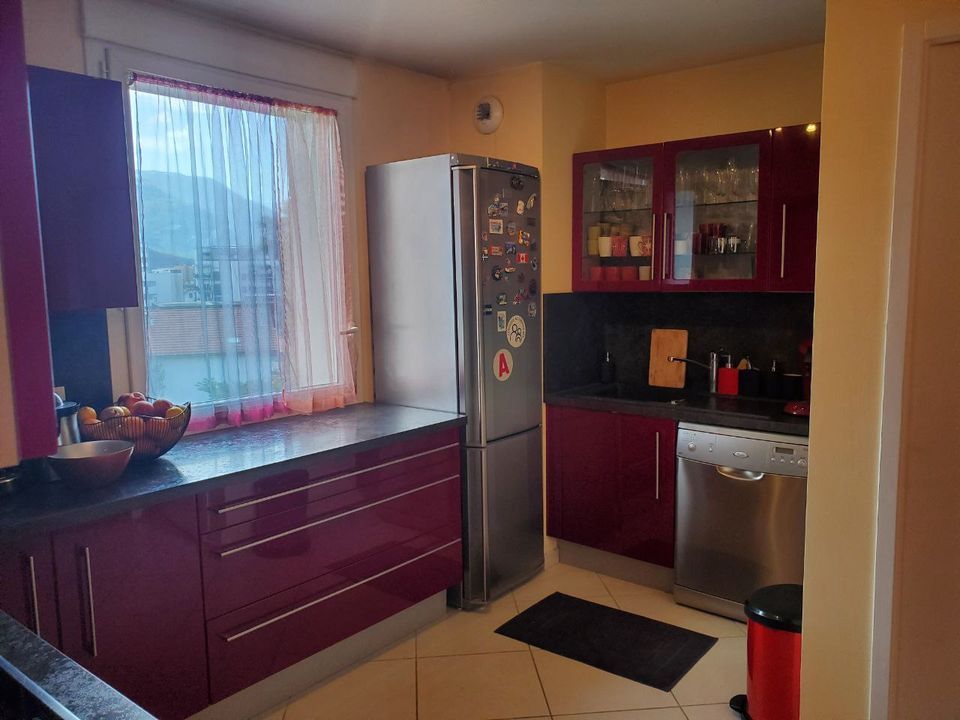 Apartment in Grenoble, Isere - photo 3
