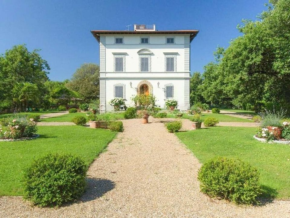Villa in Arezzo, Arezzo - foto 1