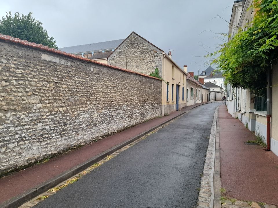 Estudi a Étampes, Essonne - foto 1