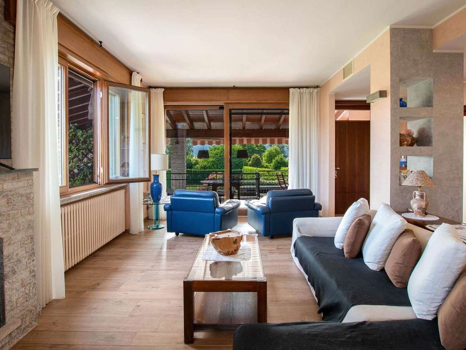 Villa en Ispra, Varese - foto 4