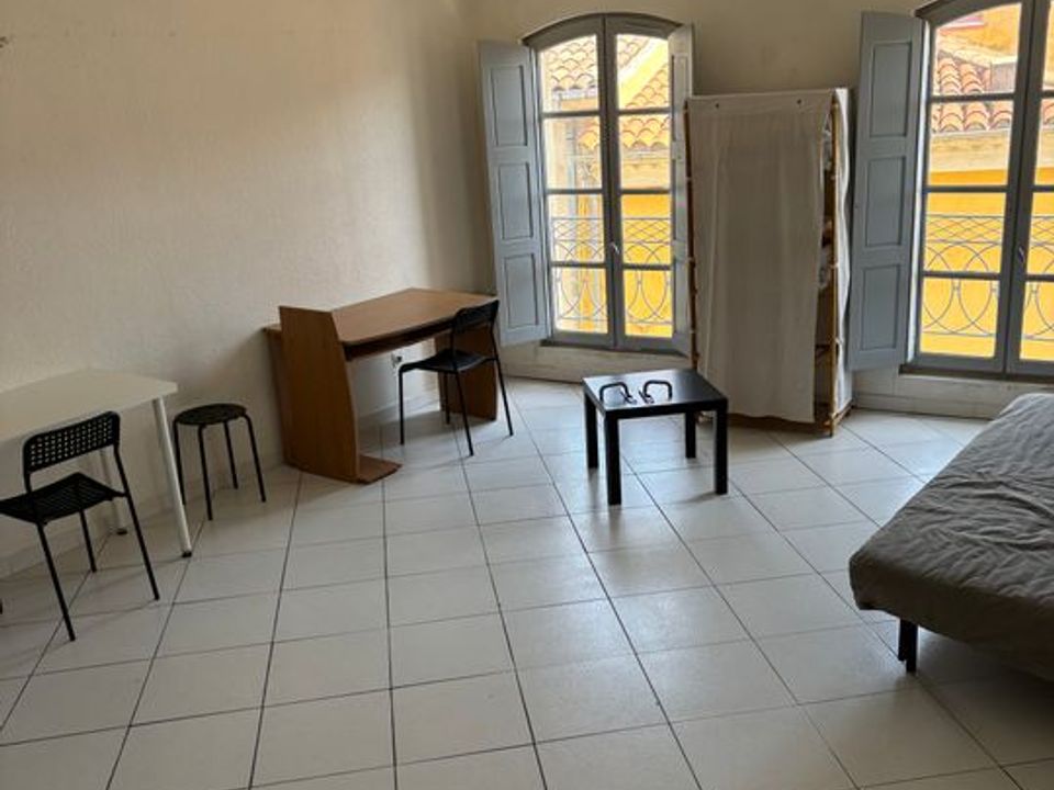 Estudi a Nimes, Gard - foto 1