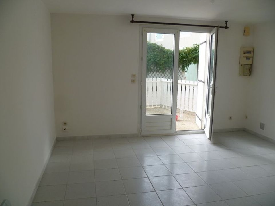 Studio in Aulnay, Charente-Maritime - photo 1