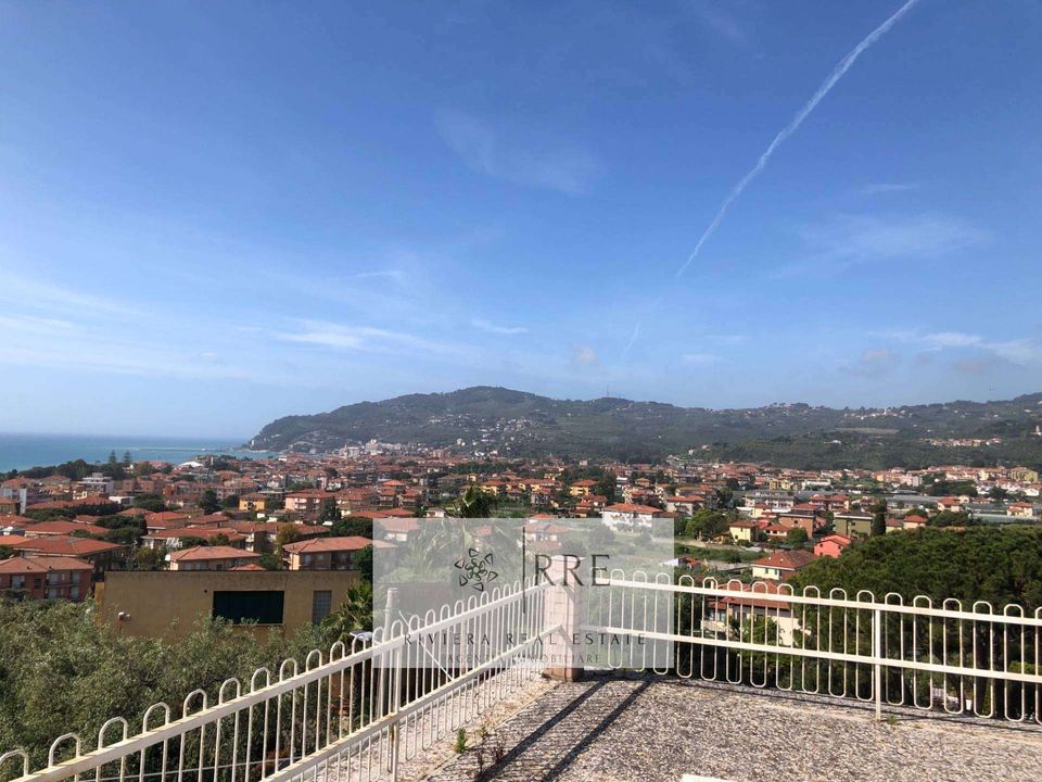 Villa i Diano Marina, Imperia - foto 3