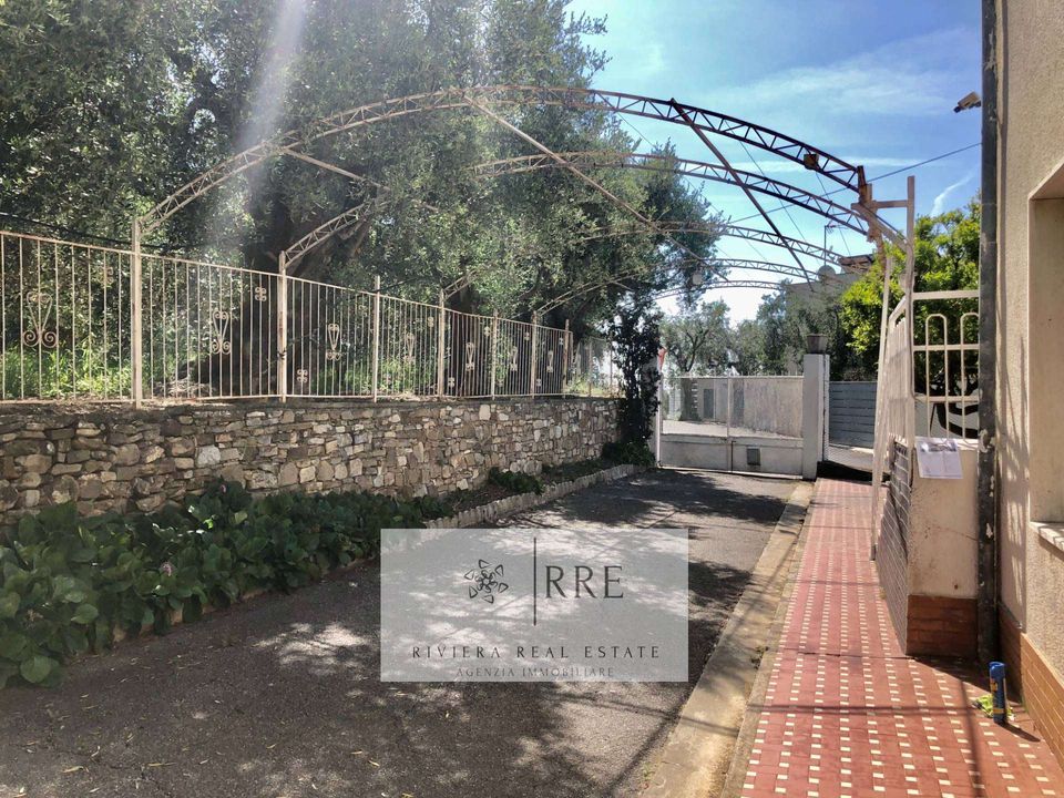 Villa i Diano Marina, Imperia - foto 4