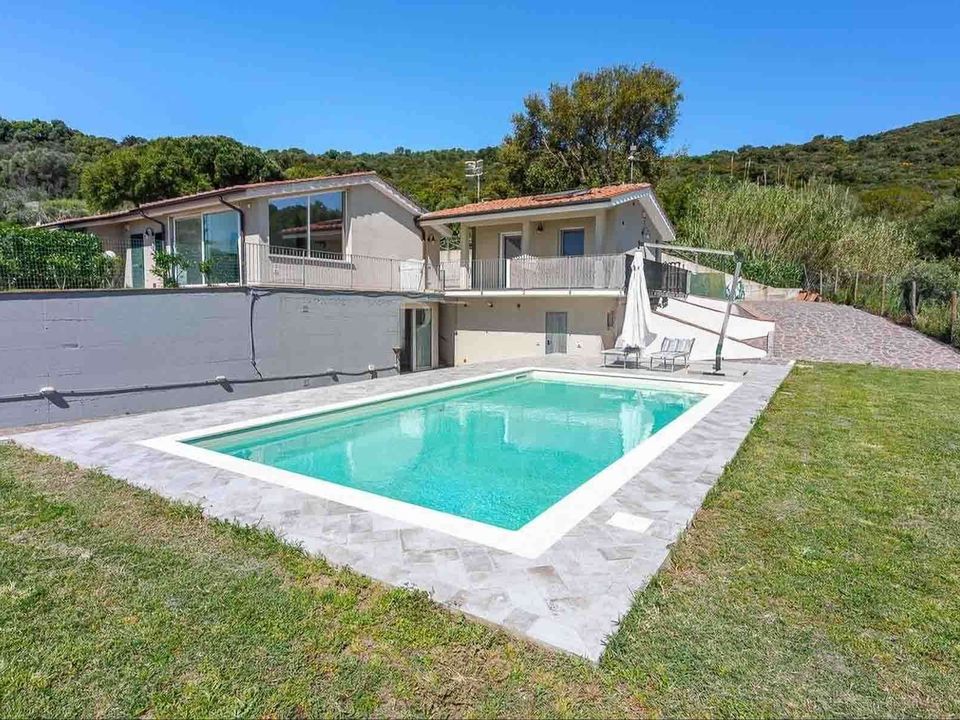Villa i Castiglione della Pescaia, Grosseto - foto 1